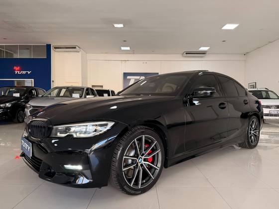 BMW 330i 2.0 16V TURBO GASOLINA SPORT AUTOMÁTICO BMW 330i 2.0 16V TURBO GASOLINA SPORT AUTOMÁTICO